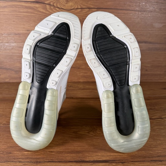 Nike Air Max 270 Athletic Sneakers Women’s Size 9.5 Low Top Shoes - Picture 8 of 11